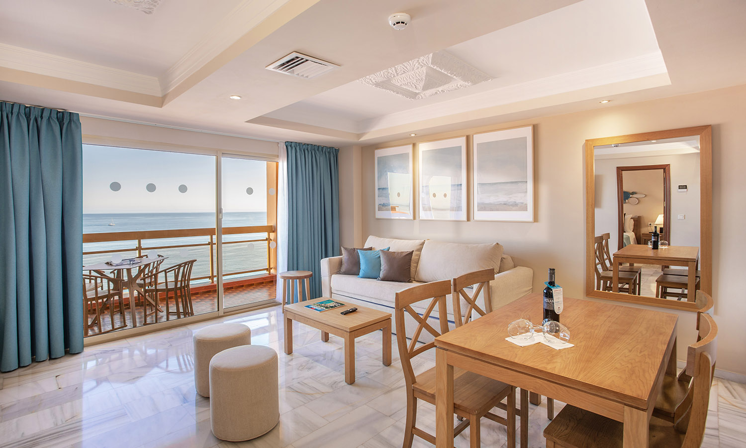 Apartamento de 1 Dormitorio Grande: Sala de estar